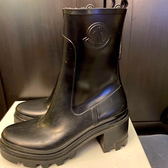 Moncler Chunky Boots - Picture 1 of 4